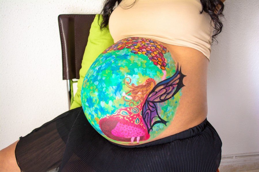 Quelles sont les précautions à prendre avant un body painting sur ventre de femme enceinte ?