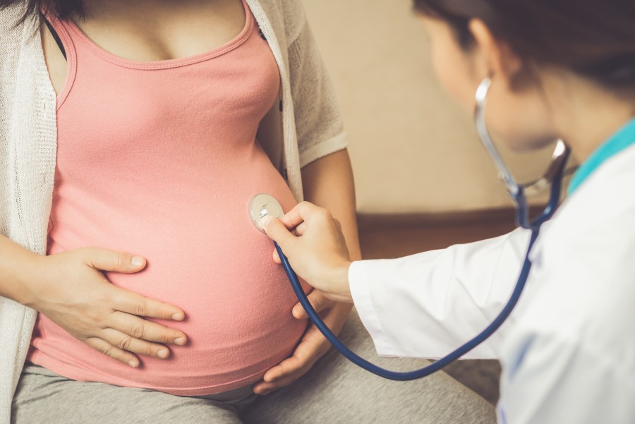 Qu'est-ce que le CRAT et quel est son rôle dans la grossesse?
